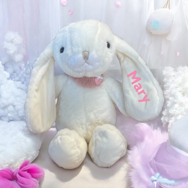 Плюшено зайче с надпис на ушето, бяло, 32 см - Image 2