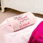 Плюшена възглавничка прасенце, 40 см + одеалце с надпис - Image 2