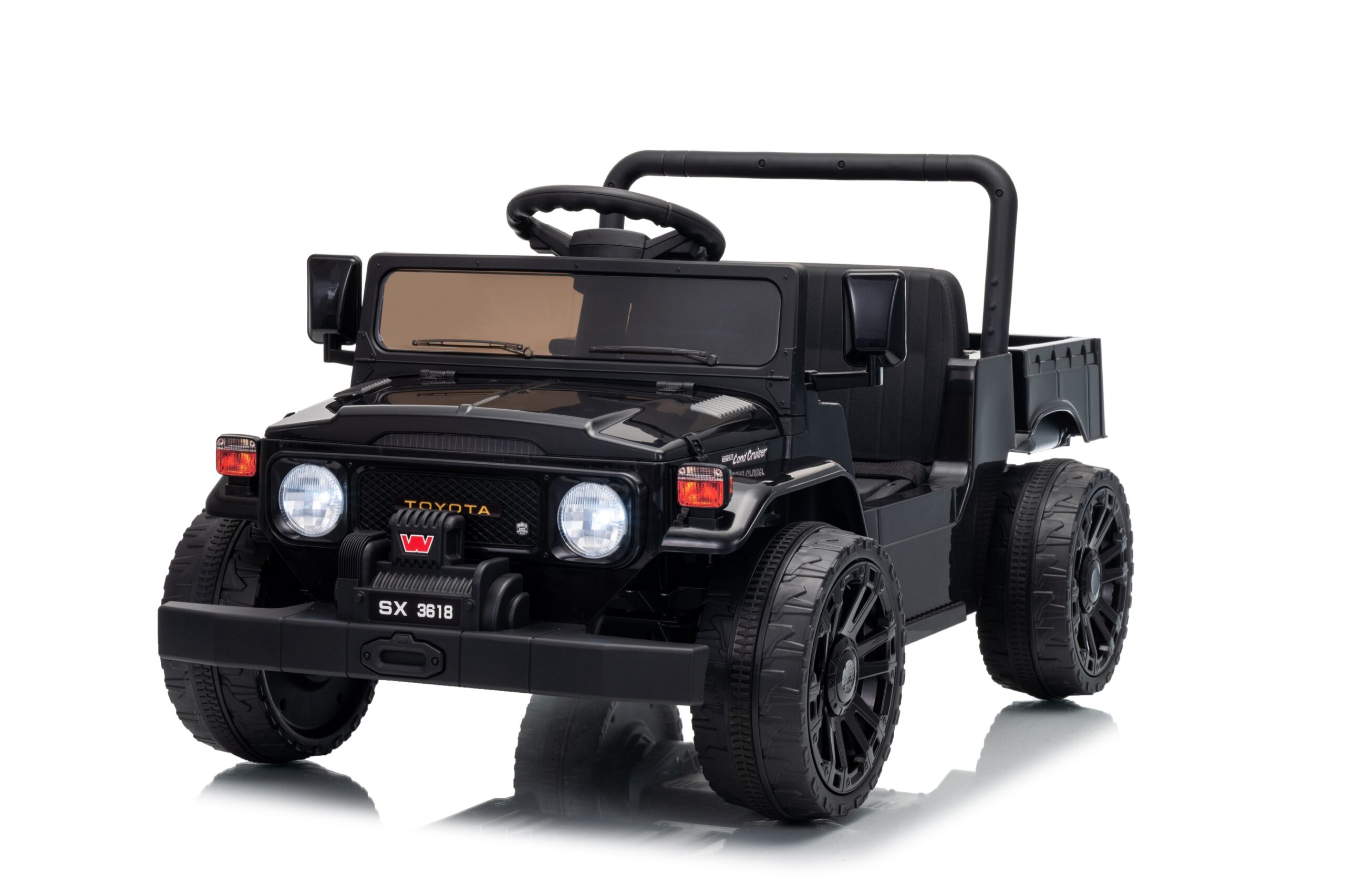 _xyz7930_ Акумулаторна кола Licensed Toyota Land Cruiser FJ45 Pick Up Black - Image 1